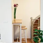 Fuer 2 Erwachsene Und 2 Kinder, Ausgestattet Mit Einem Weinkeller Und Einem Kleinen Hof - Self-made Fruehstueck Inbegriffen Daire