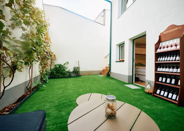 Apartamento Schöne Kleine Mit Weinkeller Und Kleinem Hof Mit Frühstück - Self Made *