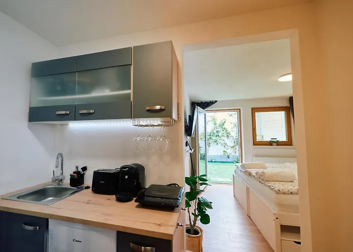 Apartamento Schöne Kleine Mit Weinkeller Und Kleinem Hof Mit Frühstück - Self Made *